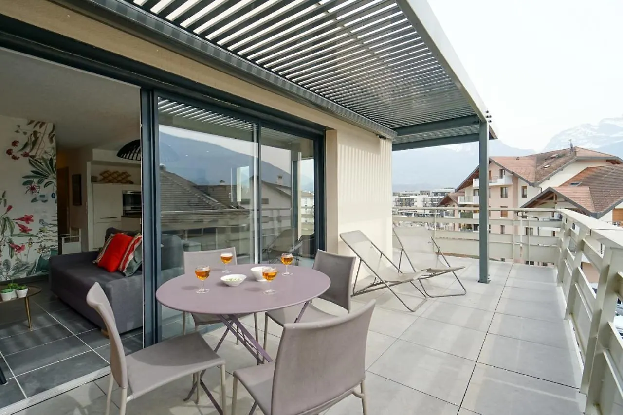 Le Saint-Jore - Appartement 2 chambres balcon&parking à 3 minutes du Lac France